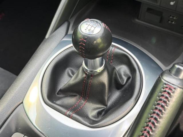 ロードスターRF RS BOSE/保証書/純正 SDナビ/シートヒーター/車線逸脱防止支援システム/シート ハーフレザー/ヘッドランプ LED/ETC/EBD付ABS/横滑り防止装置/アイドリングストップ LEDヘッドランプ(16枚目)