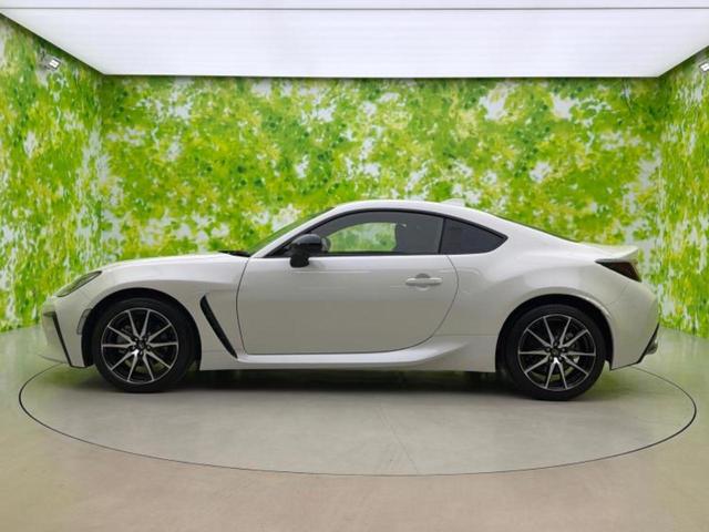 GR86 SZ 保証書/純正 10インチ SDナビ/ヘッドランプ HID/ETC/EBD付ABS/横滑り防止装置/クルーズコントロール/ワンセグTV/エアバッグ 運転席/エアバッグ 助手席/エアバッグ サイド 記録簿(2枚目)