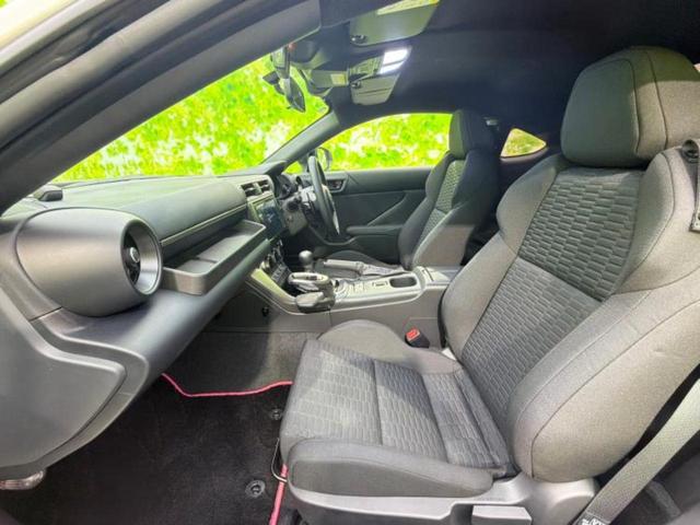 GR86 SZ 保証書/純正 10インチ SDナビ/ヘッドランプ HID/ETC/EBD付ABS/横滑り防止装置/クルーズコントロール/ワンセグTV/エアバッグ 運転席/エアバッグ 助手席/エアバッグ サイド 記録簿(6枚目)