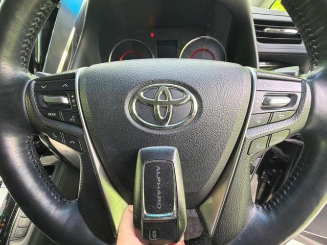 アルファード S Cパッケージ 新品タイヤ/サンルーフ/保証書/純正 10インチ SDナビ/フリップダウンモニター/両側電動スライドドア/シート フルレザー/電動バックドア/ヘッドランプ LED/ETC/EBD付ABS 革シート(15枚目)