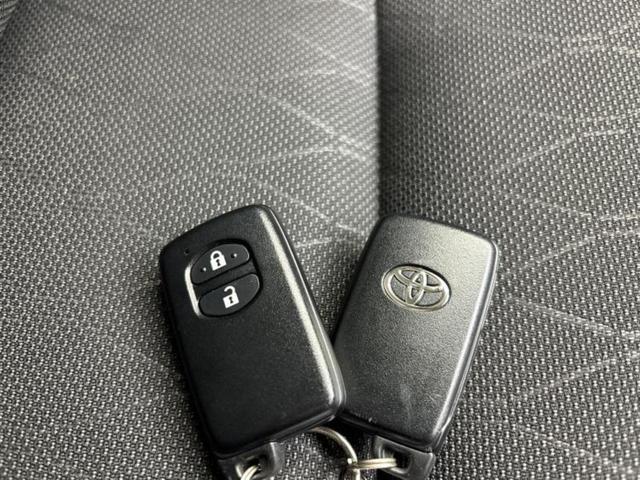 アクア Sスタイルブラック 新品タイヤ/保証書/純正 SDナビ/衝突安全装置/車線逸脱防止支援システム/ヘッドランプ LED/Bluetooth接続/ETC/EBD付ABS/横滑り防止装置/アイドリングストップ/フルセグTV(35枚目)