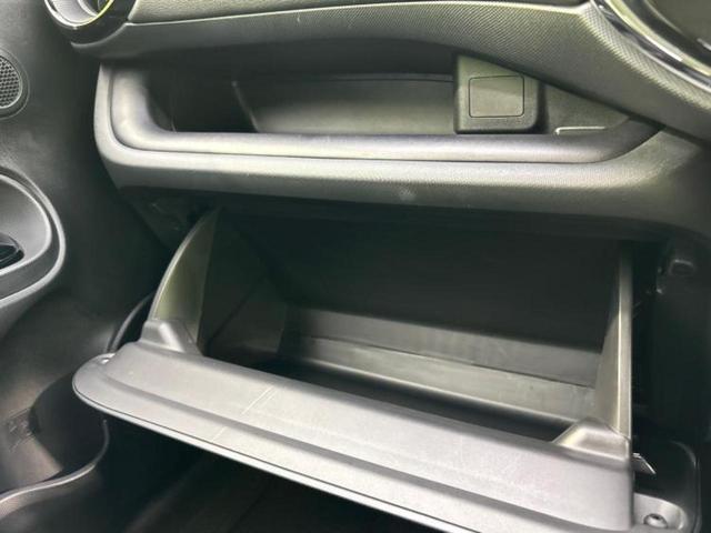 アクア Sスタイルブラック 新品タイヤ/保証書/純正 SDナビ/衝突安全装置/車線逸脱防止支援システム/ヘッドランプ LED/Bluetooth接続/ETC/EBD付ABS/横滑り防止装置/アイドリングストップ/フルセグTV(38枚目)