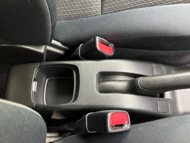 スイフト XG 新品タイヤ/保証書/社外 SDナビ/ETC/EBD付ABS/ワンセグTV/エアバッグ 運転席/エアバッグ 助手席/アルミホイール 社外 14インチ/パワーウインドウ/キーレスエントリー 盗難防止装置(29枚目)