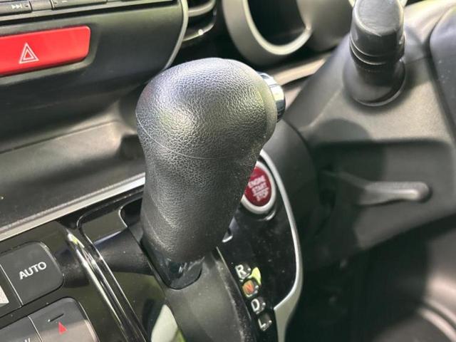 Ｎ－ＢＯＸカスタム ４ＷＤ　ＳＳパッケージ　純正　ＳＤナビ／両側電動スライドドア／シートヒーター／ＥＴＣ／ＥＢＤ付ＡＢＳ／横滑り防止装置／アイドリングストップ／フルセグＴＶ／エアバッグ　運転席／エアバッグ　助手席　ワンオーナー　４ＷＤ（17枚目）