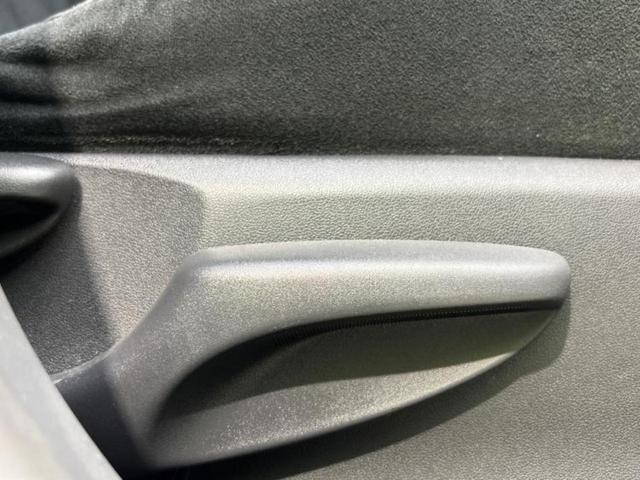 プリウスα Ｓチューンブラック　保証書／純正　ＳＤナビ／パーキングアシスト　バックガイド／Ｂｌｕｅｔｏｏｔｈ接続／ＥＴＣ／ＥＢＤ付ＡＢＳ／横滑り防止装置／アイドリングストップ／バックモニター／フルセグＴＶ　バックカメラ　盗難防止装置（40枚目）