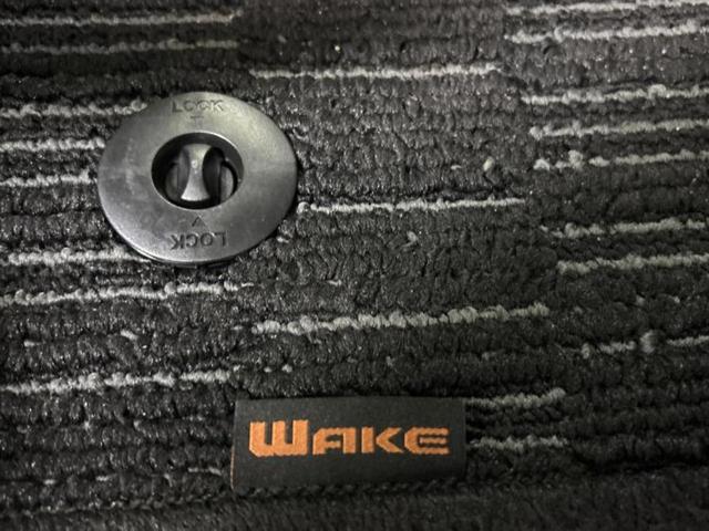 ＷＥＣＡＲＳの展示場では実際に見て、触ってお車をお選びいただけます！知識の豊富な営業スタッフが様々なカーライフをご提案いたします！