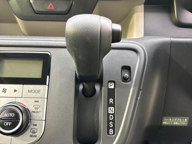 国産車から輸入車まで多様なお客様のニーズのお応えできるように、全国規模で豊富な在庫展開！車のことならＷＥＣＡＲＳへ！