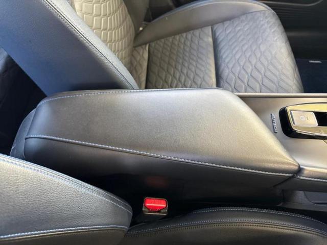 �u���̎Ԃ̎ʐ^�������ƌ������v�u��Ԃ��C�ɂȂ�v�u���̑����͂��Ă���H�v�ǂ�ȏ����ȋ^��ł����C�y�ɂ��₢���킹���������I