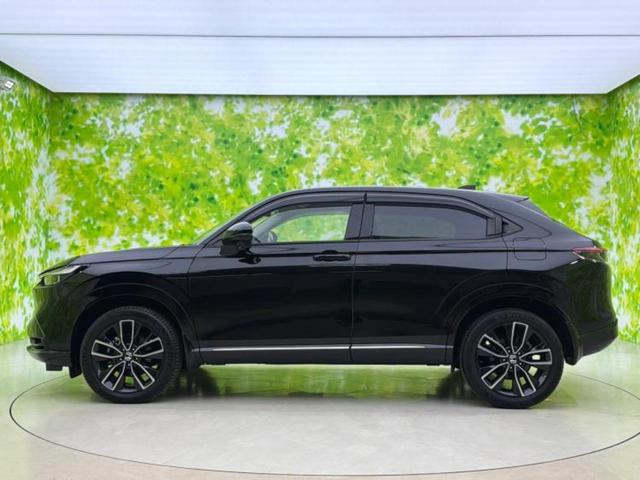 ヴェゼル ｅＨＥＶ　Ｚ　純正　９インチ　ＳＤナビ／衝突安全装置／シートヒーター／車線逸脱防止支援システム／シート　ハーフレザー／電動バックドア／ヘッドランプ　ＬＥＤ／ＥＴＣ／ＥＢＤ付ＡＢＳ／横滑り防止装置　ＬＥＤヘッドランプ（2枚目）