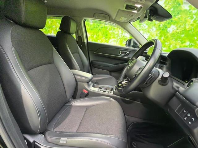 ヴェゼル ｅＨＥＶ　Ｚ　純正　９インチ　ＳＤナビ／衝突安全装置／シートヒーター／車線逸脱防止支援システム／シート　ハーフレザー／電動バックドア／ヘッドランプ　ＬＥＤ／ＥＴＣ／ＥＢＤ付ＡＢＳ／横滑り防止装置　ＬＥＤヘッドランプ（5枚目）