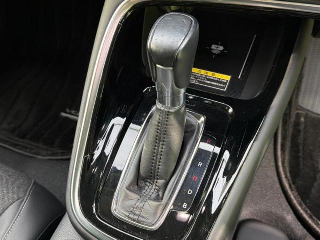 ヴェゼル ｅＨＥＶ　Ｚ　純正　９インチ　ＳＤナビ／衝突安全装置／シートヒーター／車線逸脱防止支援システム／シート　ハーフレザー／電動バックドア／ヘッドランプ　ＬＥＤ／ＥＴＣ／ＥＢＤ付ＡＢＳ／横滑り防止装置　ＬＥＤヘッドランプ（17枚目）