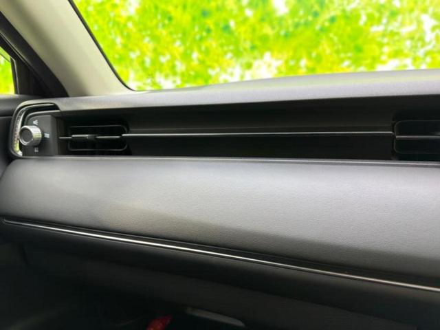 ヴェゼル ｅＨＥＶ　Ｚ　純正　９インチ　ＳＤナビ／衝突安全装置／シートヒーター／車線逸脱防止支援システム／シート　ハーフレザー／電動バックドア／ヘッドランプ　ＬＥＤ／ＥＴＣ／ＥＢＤ付ＡＢＳ／横滑り防止装置　ＬＥＤヘッドランプ（37枚目）