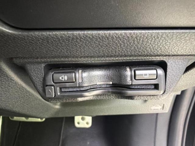 レヴォーグ レイバック 4WDブラックセレクション 保証書/純正 SDナビ/デジタルインナーミラー/シートヒーター/全方位モニター/車線逸脱防止支援システム/シート フルレザー/電動バックドア/ヘッドランプ LED/ETC/EBD付ABS 革シート(18枚目)