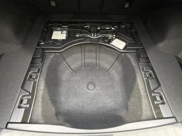 レヴォーグ レイバック 4WDブラックセレクション 保証書/純正 SDナビ/デジタルインナーミラー/シートヒーター/全方位モニター/車線逸脱防止支援システム/シート フルレザー/電動バックドア/ヘッドランプ LED/ETC/EBD付ABS 革シート(24枚目)