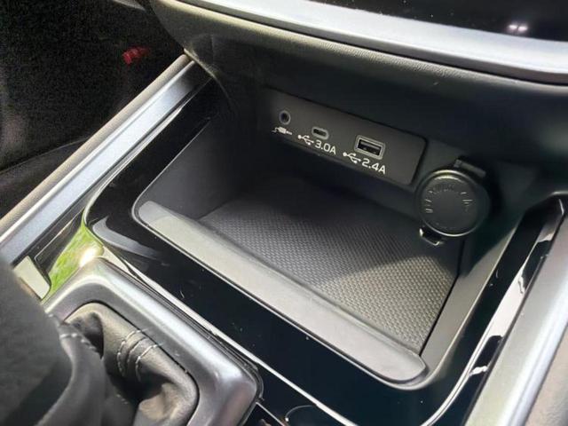 レヴォーグ レイバック 4WDブラックセレクション 保証書/純正 SDナビ/デジタルインナーミラー/シートヒーター/全方位モニター/車線逸脱防止支援システム/シート フルレザー/電動バックドア/ヘッドランプ LED/ETC/EBD付ABS 革シート(39枚目)