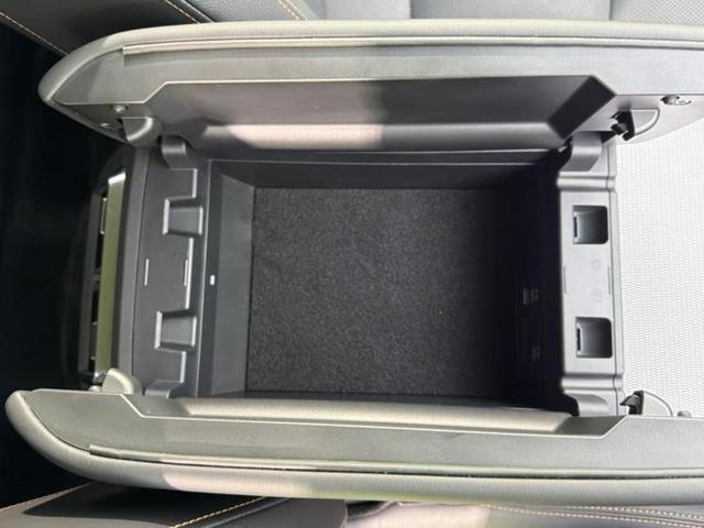 CX-60 4WD XD Lパッケージ 新品タイヤ/BOSE/保証書/純正 12.3インチ メモリーナビ/衝突安全装置/シートヒーター/全方位モニター/車線逸脱防止支援システム/シート 合皮/電動バックドア/ヘッドランプ LED/ETC(31枚目)