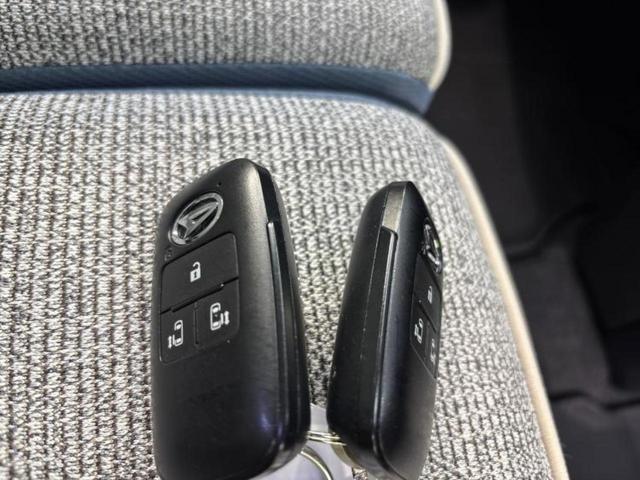 ムーヴキャンバス ４ＷＤストライプスＧターボ　保証書／純正　１０インチ　ＳＤナビ／衝突安全装置／両側電動スライドドア／シートヒーター　前席／パノラマモニター／車線逸脱防止支援システム／ドライブレコーダー　純正／ヘッドランプ　ＬＥＤ／ＥＴＣ　４ＷＤ（34枚目）