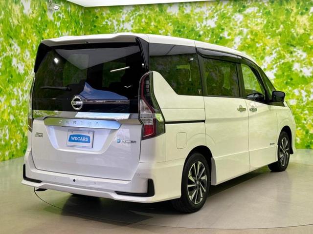 セレナ eパワーハイウェイスターV 新品タイヤ/保証書/純正 10インチ メモリーナビ/フリップダウンモニター 純正 9インチ/エマージェンシーブレーキ/両側電動スライドドア/アラウンドビューモニター/車線逸脱防止支援システム(3枚目)