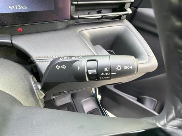 セレナ ４ＷＤ　ｅ－４ＯＲＣＥハイウェイスターＶ　純正エアロ／保証書／純正　１２．３インチ　メモリーナビ／エマージェンシーブレーキ／両側電動スライドドア／シートヒーター／アラウンドビューモニター／車線逸脱防止支援システム／プロパイロット　全周囲カメラ（15枚目）