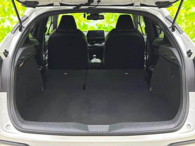 C-HR G 新品タイヤ/保証書/純正 9インチ SDナビ/トヨタセーフティセンス/シートヒーター/車線逸脱防止支援システム/シート ハーフレザー/ヘッドランプ LED/ETC/EBD付ABS/横滑り防止装置(19枚目)