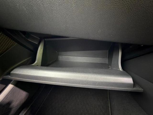 C-HR G 新品タイヤ/保証書/純正 9インチ SDナビ/トヨタセーフティセンス/シートヒーター/車線逸脱防止支援システム/シート ハーフレザー/ヘッドランプ LED/ETC/EBD付ABS/横滑り防止装置(37枚目)