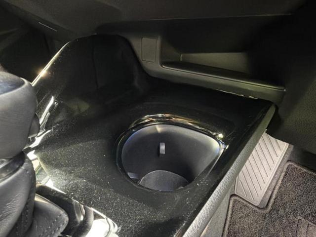 C-HR G 新品タイヤ/保証書/純正 9インチ SDナビ/トヨタセーフティセンス/シートヒーター/車線逸脱防止支援システム/シート ハーフレザー/ヘッドランプ LED/ETC/EBD付ABS/横滑り防止装置(38枚目)