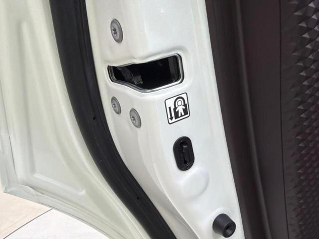 C-HR G 新品タイヤ/保証書/純正 9インチ SDナビ/トヨタセーフティセンス/シートヒーター/車線逸脱防止支援システム/シート ハーフレザー/ヘッドランプ LED/ETC/EBD付ABS/横滑り防止装置(41枚目)