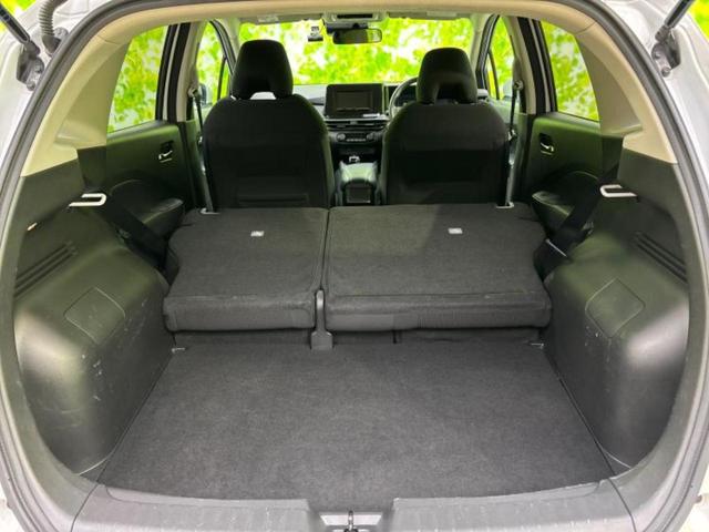 ノート Ｘ　社外　ナビ／衝突安全装置／車線逸脱防止支援システム／ヘッドランプ　ＬＥＤ／Ｂｌｕｅｔｏｏｔｈ接続／ＥＴＣ／ＥＢＤ付ＡＢＳ／横滑り防止装置／アイドリングストップ／バックモニター／エアバッグ　運転席（19枚目）