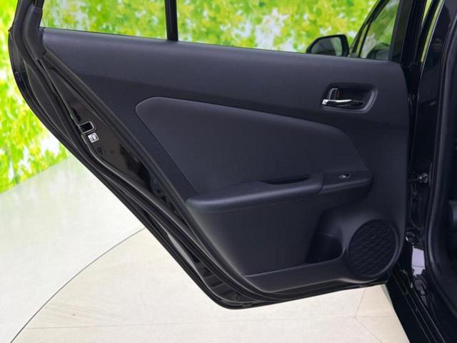 プリウス S 新品タイヤ/保証書/純正 9インチ SDナビ/トヨタセーフティセンス/ヘッドランプ LED/Bluetooth接続/ETC/EBD付ABS/横滑り防止装置/アイドリングストップ/バックモニター(23枚目)