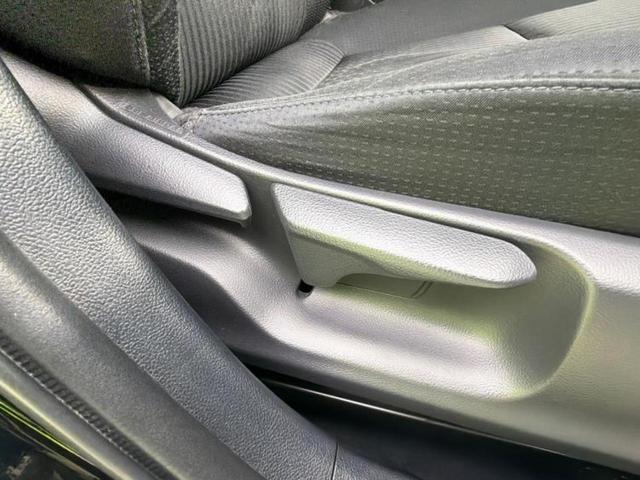 プリウス S 新品タイヤ/保証書/純正 9インチ SDナビ/トヨタセーフティセンス/ヘッドランプ LED/Bluetooth接続/ETC/EBD付ABS/横滑り防止装置/アイドリングストップ/バックモニター(39枚目)