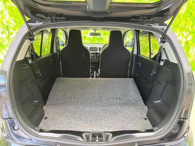 アルト Ｆ　新品タイヤ／保証書／ＥＢＤ付ＡＢＳ／横滑り防止装置／エアバッグ　運転席／エアバッグ　助手席／パワーウインドウ／キーレスエントリー／パワーステアリング／マニュアルエアコン／ユーザー買取車／ＣＤ／ラジオ（19枚目）