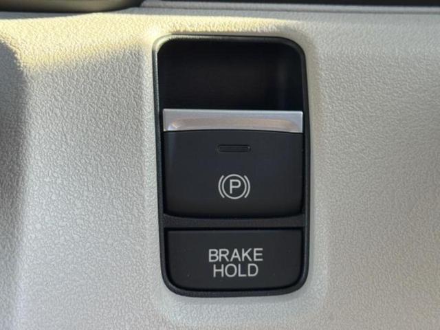 Ｎ－ＢＯＸ ヒョウジュン　保証書／純正　８インチ　ナビ／ホンダセンシング／電動スライドドア／車線逸脱防止支援システム／ヘッドランプ　ＬＥＤ／ＵＳＢジャック／Ｂｌｕｅｔｏｏｔｈ接続／ＥＴＣ／ＥＢＤ付ＡＢＳ／横滑り防止装置　禁煙車（28枚目）