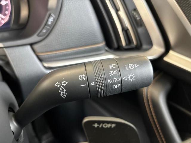 ＣＸ－６０ ４ＷＤ　ＸＤ　Ｌパッケージ　新品タイヤ／ＢＯＳＥ／保証書／ディスプレイオーディオ１２．３インチ／衝突安全装置／シートヒーター／全方位モニター／車線逸脱防止支援システム／シート　ハーフレザー／電動バックドア　ターボ　全周囲カメラ（15枚目）