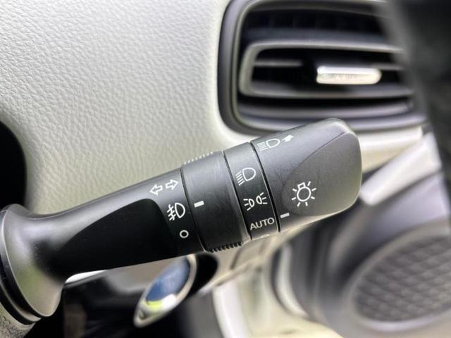 プリウス Ｓ　保証書／純正　ＳＤナビ／ヘッドランプ　ＬＥＤ／Ｂｌｕｅｔｏｏｔｈ接続／ＥＴＣ／ＥＢＤ付ＡＢＳ／横滑り防止装置／アイドリングストップ／フルセグＴＶ／ＤＶＤ／エアバッグ　運転席／エアバッグ　助手席（15枚目）