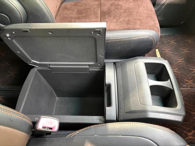 アルファード ２４０Ｓタイプゴールド２　保証書／社外　８インチ　ＳＤナビ／フリップダウンモニター　社外　１１．４インチ／両側電動スライドドア／シート　ハーフレザー／電動バックドア／ヘッドランプ　ＨＩＤ／Ｂｌｕｅｔｏｏｔｈ接続／ＥＴＣ（33枚目）