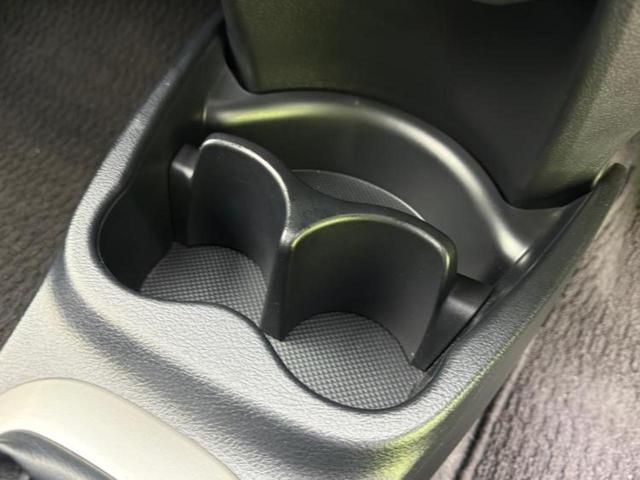 ヴィッツ ＲＳ　新品タイヤ／保証書／純正　ＳＤナビ／ヘッドランプ　ＬＥＤ／ＥＴＣ／ＥＢＤ付ＡＢＳ／ワンセグＴＶ／エアバッグ　運転席／エアバッグ　助手席／アルミホイール　純正　１６インチ／パワーウインドウ（37枚目）