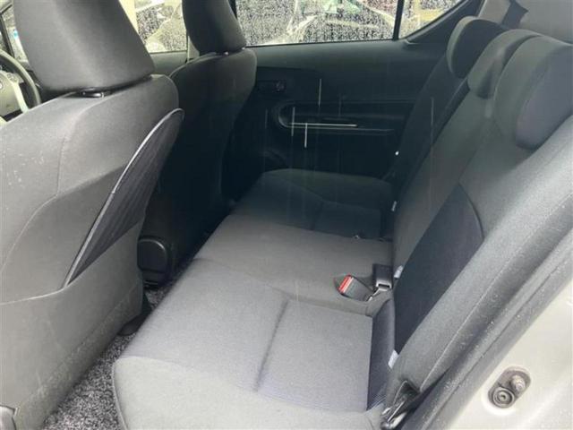 アクア Ｓ　保証書／純正　ＳＤナビ／ヘッドランプ　ＬＥＤ／Ｂｌｕｅｔｏｏｔｈ接続／ＥＴＣ／ＥＢＤ付ＡＢＳ／横滑り防止装置／ワンセグＴＶ／禁煙車／エアバッグ　運転席／エアバッグ　助手席／パワーウインドウ（7枚目）