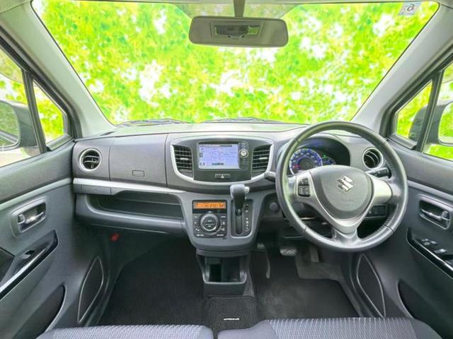 ワゴンＲスティングレー ４ＷＤ　Ｘ　新品タイヤ／純正　ＳＤナビ／シートヒーター／ヘッドランプ　ＨＩＤ／ＥＢＤ付ＡＢＳ／アイドリングストップ／エアバッグ　運転席／エアバッグ　助手席／アルミホイール　社外　１４インチ／パワーウインドウ（4枚目）