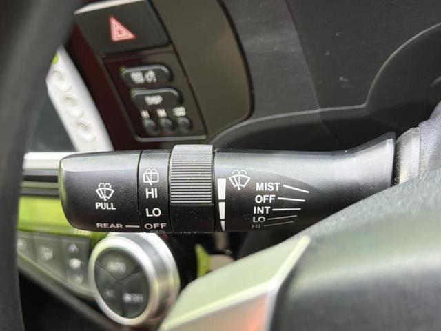 アクア Ｓ　新品タイヤ／保証書／純正　ＳＤナビ／シートヒーター　前席／ＥＴＣ／ＥＢＤ付ＡＢＳ／横滑り防止装置／アイドリングストップ／バックモニター／ワンセグＴＶ／禁煙車／エアバッグ　運転席／エアバッグ　助手席（16枚目）