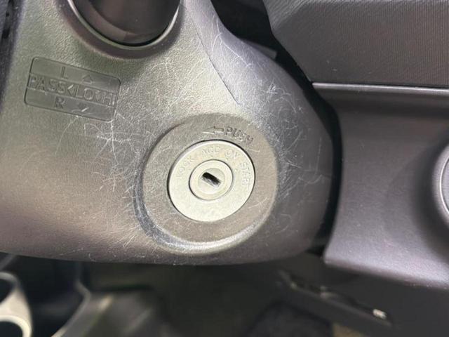 アクア Ｓ　新品タイヤ／保証書／純正　ＳＤナビ／シートヒーター　前席／ＥＴＣ／ＥＢＤ付ＡＢＳ／横滑り防止装置／アイドリングストップ／バックモニター／ワンセグＴＶ／禁煙車／エアバッグ　運転席／エアバッグ　助手席（25枚目）