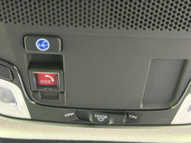 フィット ｅＨＥＶリュクス　純正　８インチ　ＳＤナビ／衝突安全装置／シートヒーター／車線逸脱防止支援システム／シート　合皮／ドライブレコーダー　前後／ヘッドランプ　ＬＥＤ／Ｂｌｕｅｔｏｏｔｈ接続／ＥＴＣ／ＥＢＤ付ＡＢＳ　ドラレコ（28枚目）