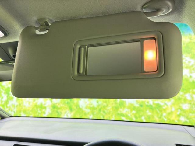 フィット ｅＨＥＶリュクス　純正　８インチ　ＳＤナビ／衝突安全装置／シートヒーター／車線逸脱防止支援システム／シート　合皮／ドライブレコーダー　前後／ヘッドランプ　ＬＥＤ／Ｂｌｕｅｔｏｏｔｈ接続／ＥＴＣ／ＥＢＤ付ＡＢＳ　ドラレコ（34枚目）