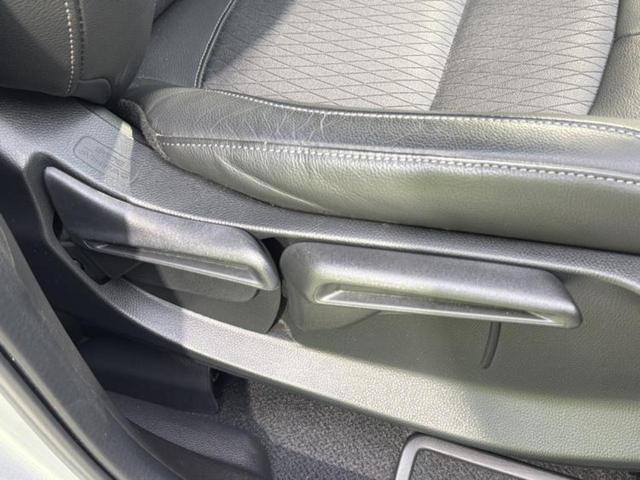 フィット ｅＨＥＶリュクス　純正　８インチ　ＳＤナビ／衝突安全装置／シートヒーター／車線逸脱防止支援システム／シート　合皮／ドライブレコーダー　前後／ヘッドランプ　ＬＥＤ／Ｂｌｕｅｔｏｏｔｈ接続／ＥＴＣ／ＥＢＤ付ＡＢＳ　ドラレコ（42枚目）