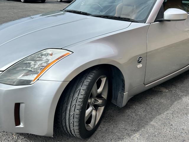 フェアレディZ バージョンT フロアオートマ レザーシート パワーシート 純正CDプレーヤー 純正アルミホイール シートヒーター キーレスエントリー ETC HID(13枚目)