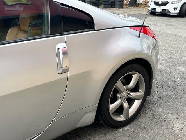 フェアレディZ バージョンT フロアオートマ レザーシート パワーシート 純正CDプレーヤー 純正アルミホイール シートヒーター キーレスエントリー ETC HID(16枚目)