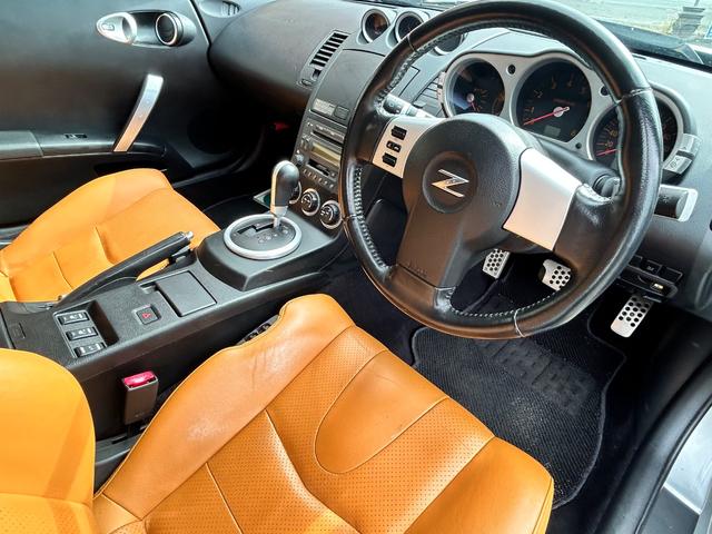 フェアレディZ バージョンT フロアオートマ レザーシート パワーシート 純正CDプレーヤー 純正アルミホイール シートヒーター キーレスエントリー ETC HID(19枚目)