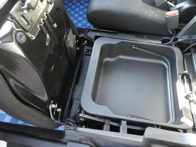 ワゴンR HYBRID FX-S 4型 2WD CVT オーデオレス(32枚目)