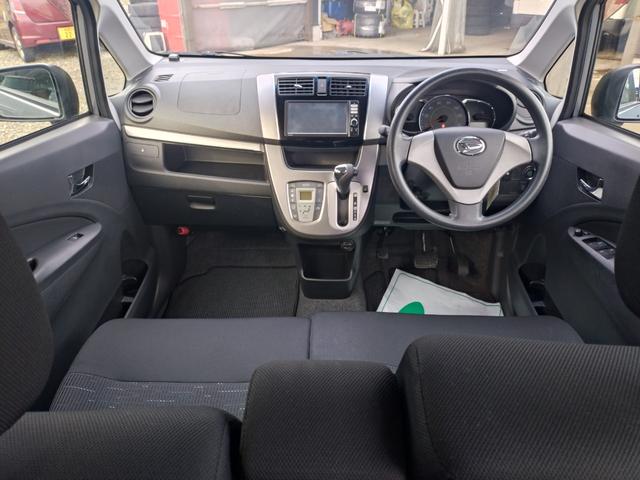 運転者にとっては日々使用することとなる運転席です。運転席が快適だと運転に集中することができますね。