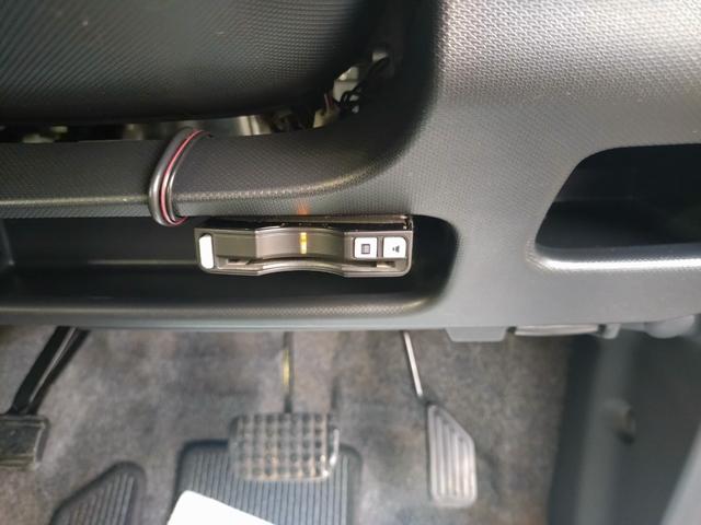 今では必需品のＥＴＣも付いております。高速道路での出入りもスムーズ。渋滞緩和にもなりエコにも繋がります。