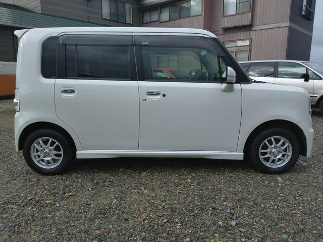 ピクシススペース カスタム G 4WD バックカメラ ナビ TV HID スマートキー アイドリングストップ ベンチシート CVT 盗難防止システム ABS CD DVD再生 ミュージックプレイヤー接続可 Bluetooth(13枚目)